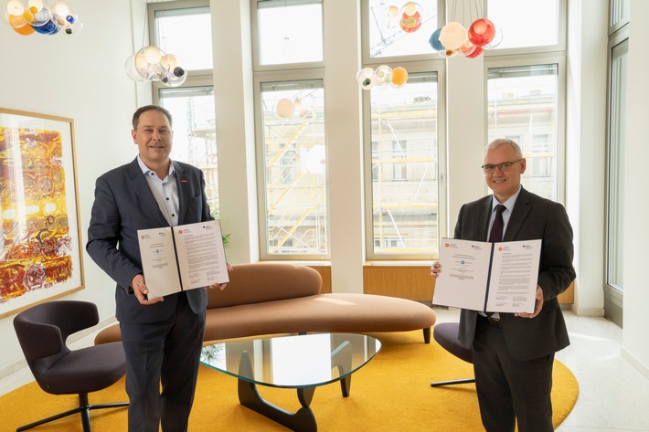 Kampagne kommmitmensch kooperiert mit dem ZDH (FOTO)