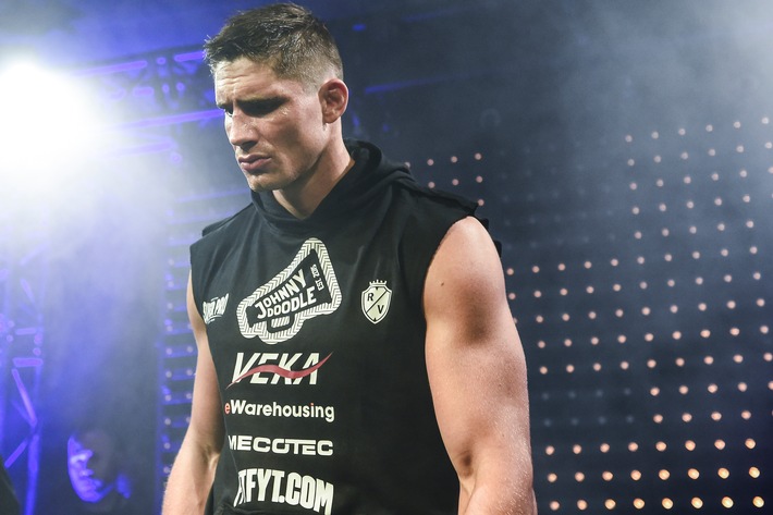 Kraftvoller Auftakt zur Kollaboration / MECOTEC und Rico Verhoeven geben Marketingpartnerschaft bekannt (FOTO)