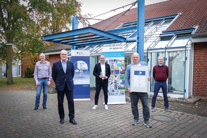 Sicher mit System – Zum dritten Mal in Folge erhält WESSLING Deutschland Gütesiegel für Arbeitssicherheit und Gesundheitsschutz (FOTO)