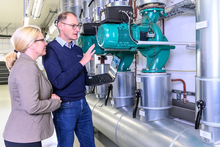 TÜV Rheinland: ISO-Managementsysteme bündeln und Zeit sparen / Managementsysteme für Qualität, Umwelt, Energie, Sicherheit, Gesundheit und Nachhaltigkeit / Mehrere Systeme gemeinsam kombinierbar (FOTO)