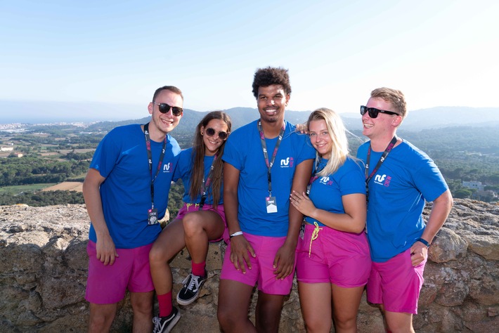 Jetzt mit Online-Seminar Sommer-Traumjob sichern / Für alle ab 18: ruf Jugendreisen bildet Teamer in Corona-Zeiten digital aus (FOTO)