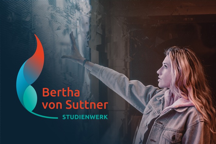 Bertha von Suttner-Studienwerk gegründet: Neues Begabtenförderwerk soll Benachteiligung humanistischer Studierender beenden (FOTO)