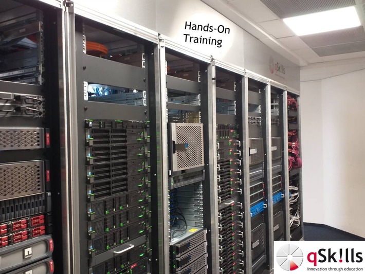 qSkills schult als erster in Europa die neueste Brocade Generation / Hands-on-Trainings mit den neuen performanten G720 Brocade Switches (FOTO)