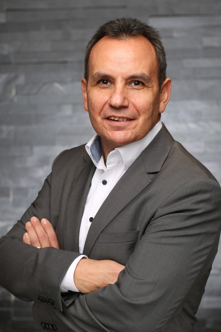 Jesus Martinez ist neuer Vice President Operations und Mitglied des europäischen Management-Teams bei Syntax (FOTO)