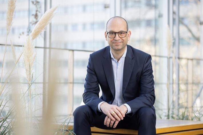 Kiumars Hamidian als Managing Partner von BearingPoint für drei weitere Jahre im Amt bestätigt (FOTO)