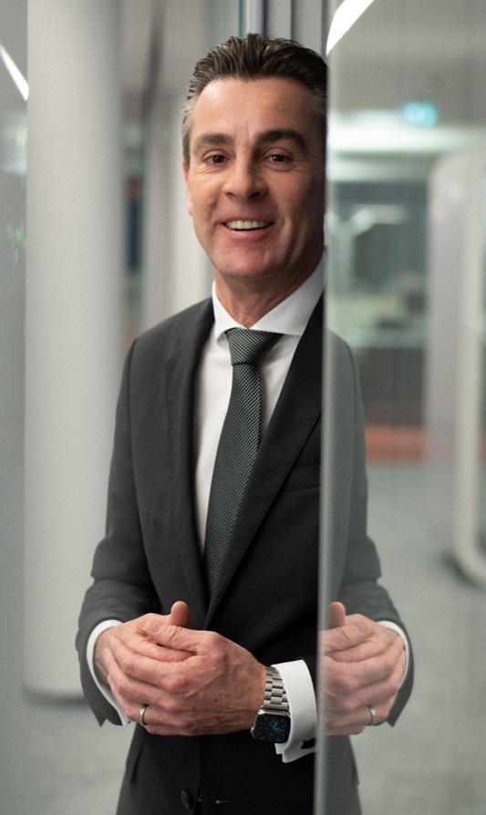 Santander Deutschland erhält Spitzen-Auszeichnungen für ABS-Innovation (FOTO)