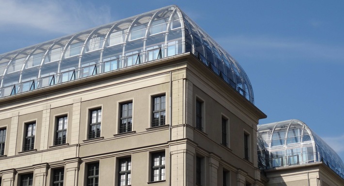 huth + wenzel wird neue Lead-Agentur der LBS (FOTO)