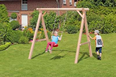 Die Schaukel im Garten – gesunder Spaß im Freien