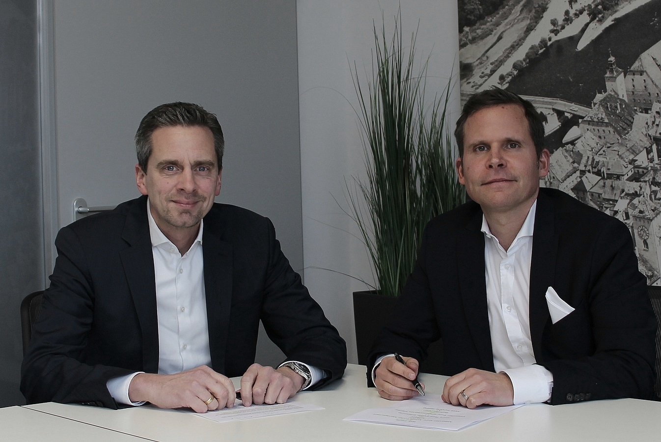 Jetzt auf Spotify: „Basispunkte – Makrotrends Immobilienmarkt“ im Expertengespräch mit Sebastian Hartrott, Hannover Leasing