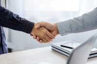 First Phosphate schmiedet Allianz mit europäischem Technologieführer für Phosphorchemie