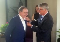 Harald Prieß erhält Goldene Ehrennadel des Bundesverbandes Harald Prieß erhält Goldene Ehrennadel des Bundesverbandes