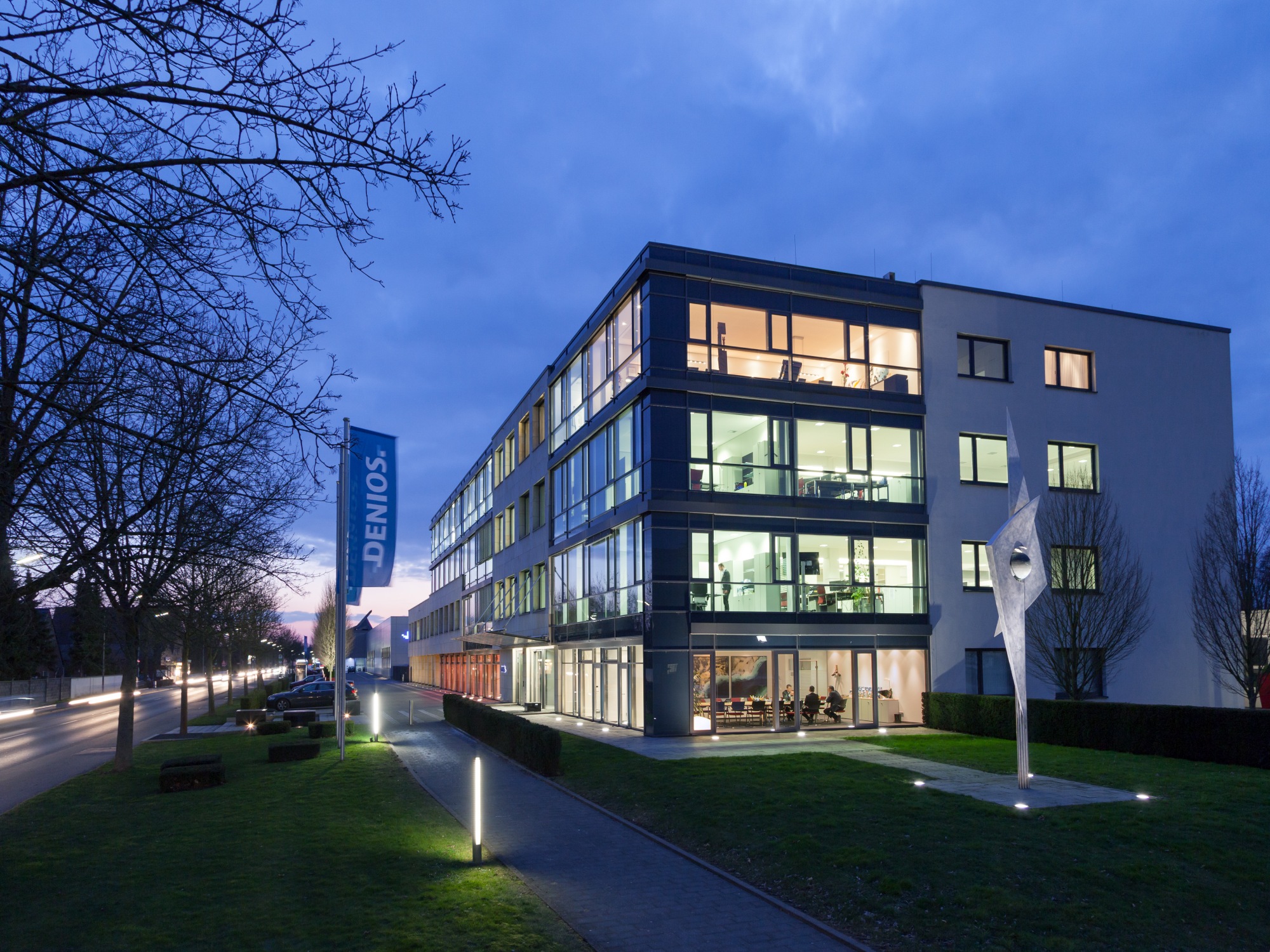 Hole-in-One: DENIOS sichert sich Auftrag mit Golf House Hole-in-One: DENIOS sichert sich Auftrag mit Golf House