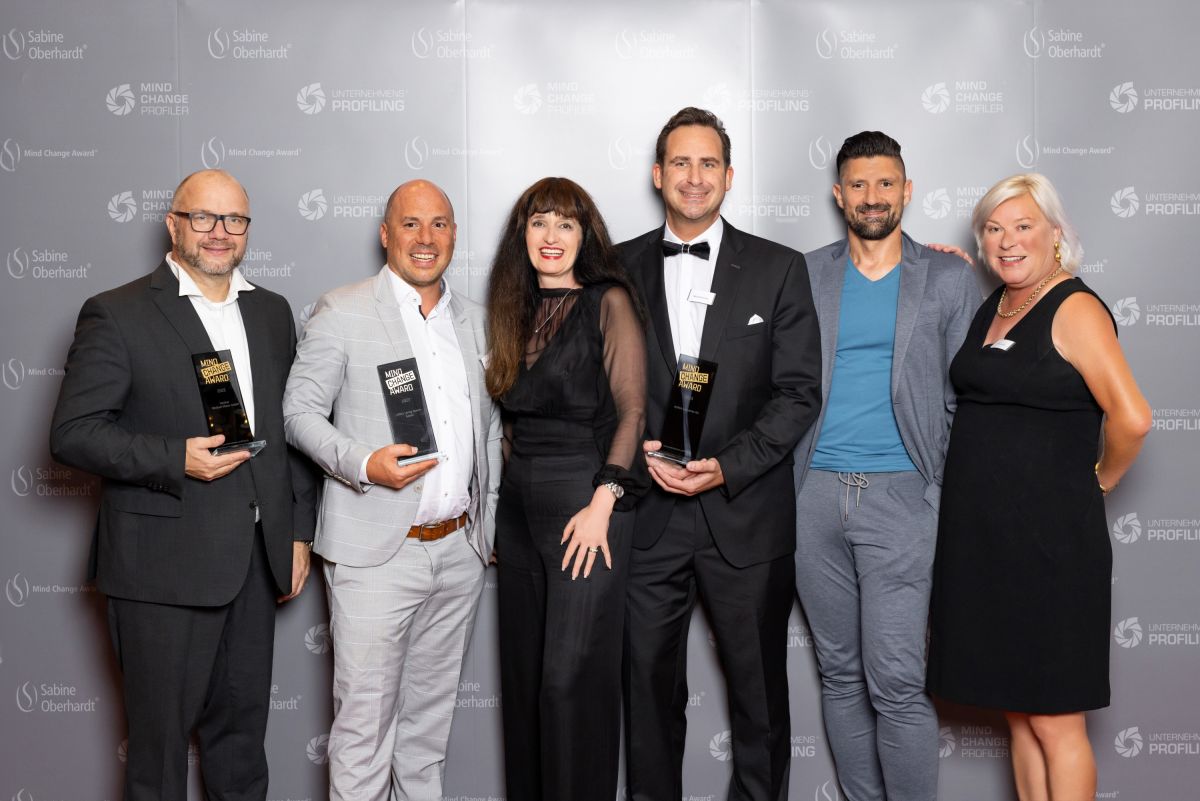 Der „Mind Change Award®“ – Auszeichnung für innovatives und zukunftsweisendes Unternehmertum Der „Mind Change Award®“ – Auszeichnung für innovatives und zukunftsweisendes Unternehmertum