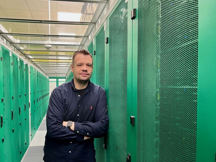 Confidential Cloud-Power für den Mittelstand: vshosting und enclaive gehen Partnerschaft ein