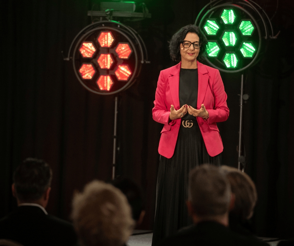 Birgit Burgemeister gewinnt erneut Excellence Award Birgit Burgemeister gewinnt erneut Excellence Award