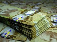 Goldproduzent Evolution Mining glänzt mit Zahlen. Was macht Barrick Gold-