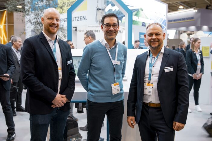 ZENNER, ZENNER IoT Solutions und adesso gehen strategische Partnerschaft ein ZENNER, ZENNER IoT Solutions und adesso gehen strategische Partnerschaft ein