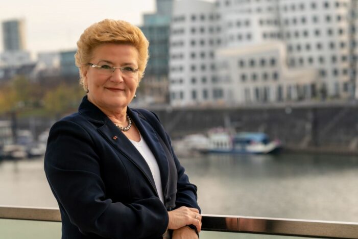 551 Fragen – müssen Steuerzahler für ihre Bevormundung bezahlen?