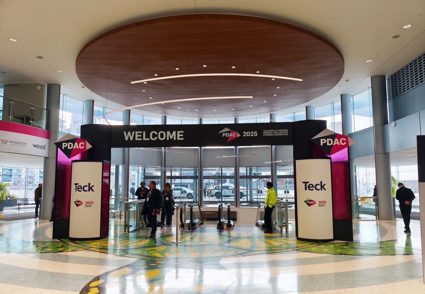 PDAC 2025 – GOLDINVEST berichtet direkt von der größten Minenmesse der Welt!