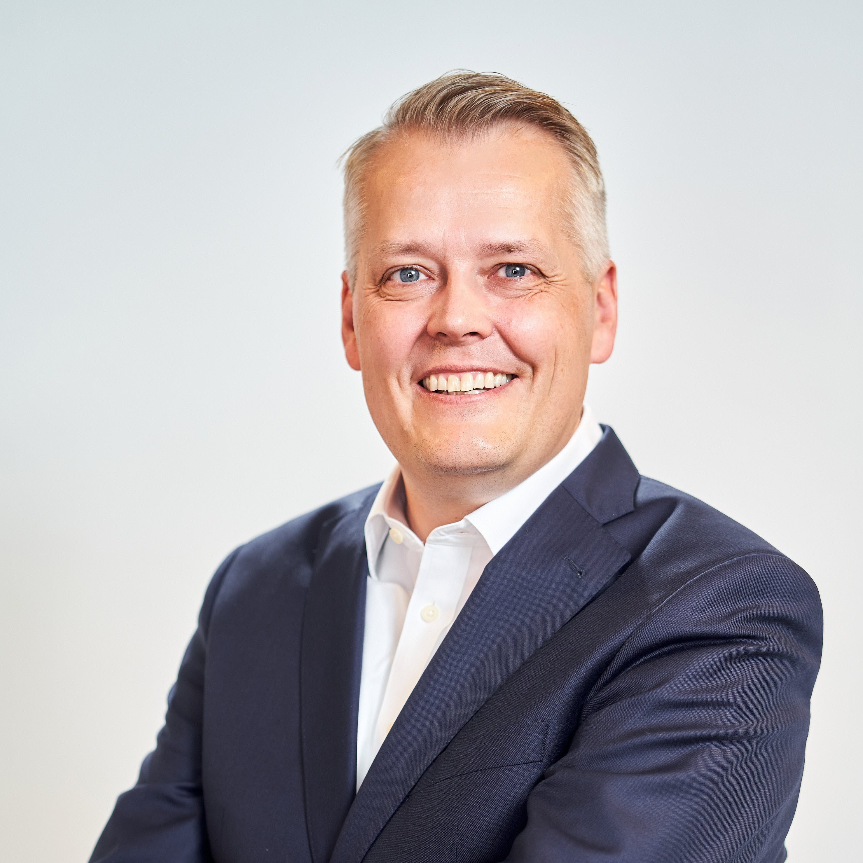 Hyland ernennt Malte Dieckelmann zum Senior Vice President Sales EMEA und APAC Hyland ernennt Malte Dieckelmann zum Senior Vice President Sales EMEA und APAC