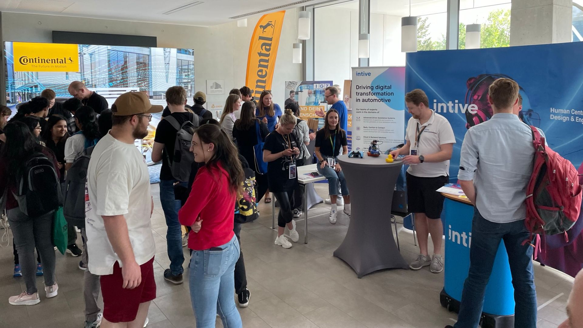 Die JOBTECH kehrt am 14. Mai 2025 in die TechBase Regensburg zurück – Die Plattform für Karriere und Innovation!