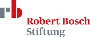 #IchStehAuf geht in die zweite Runde: Erfolgreiche Demokratie-Initiative erweitert Angebot für Schulen