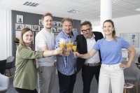 FHM verabschiedet 130 Fernstudierende