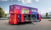 12.6.2025: M + E-Infotruck am Fanshop des FCE Aue