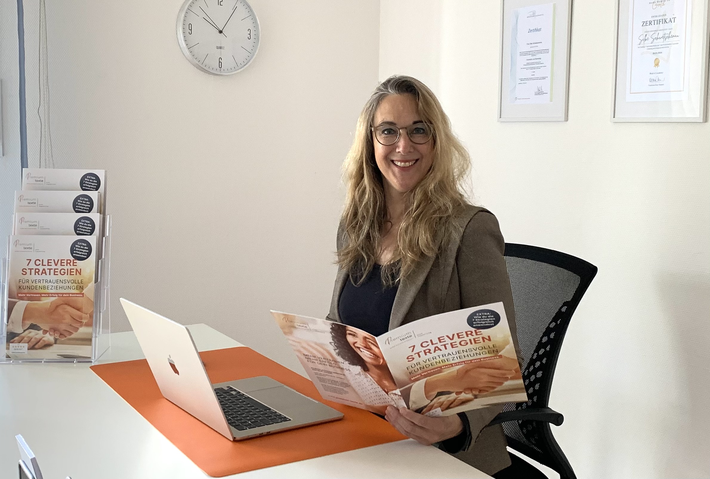 Neues Marketing-Tool für Unternehmen: Vertrauen stärken und Kunden gewinnen mit der Expertenbroschüre