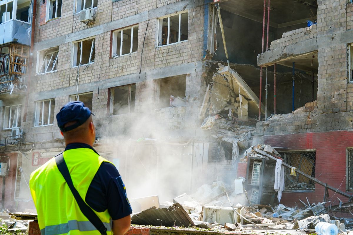 Schwerster Angriff auf Kyjiw seit Kriegsbeginn – Humanitäre Lage alarmierend