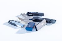 DATA REVERSE® Datenrettung: Hochzeitsfotos, Masterarbeit, Testament – gerettet vom defekten USB-Stick