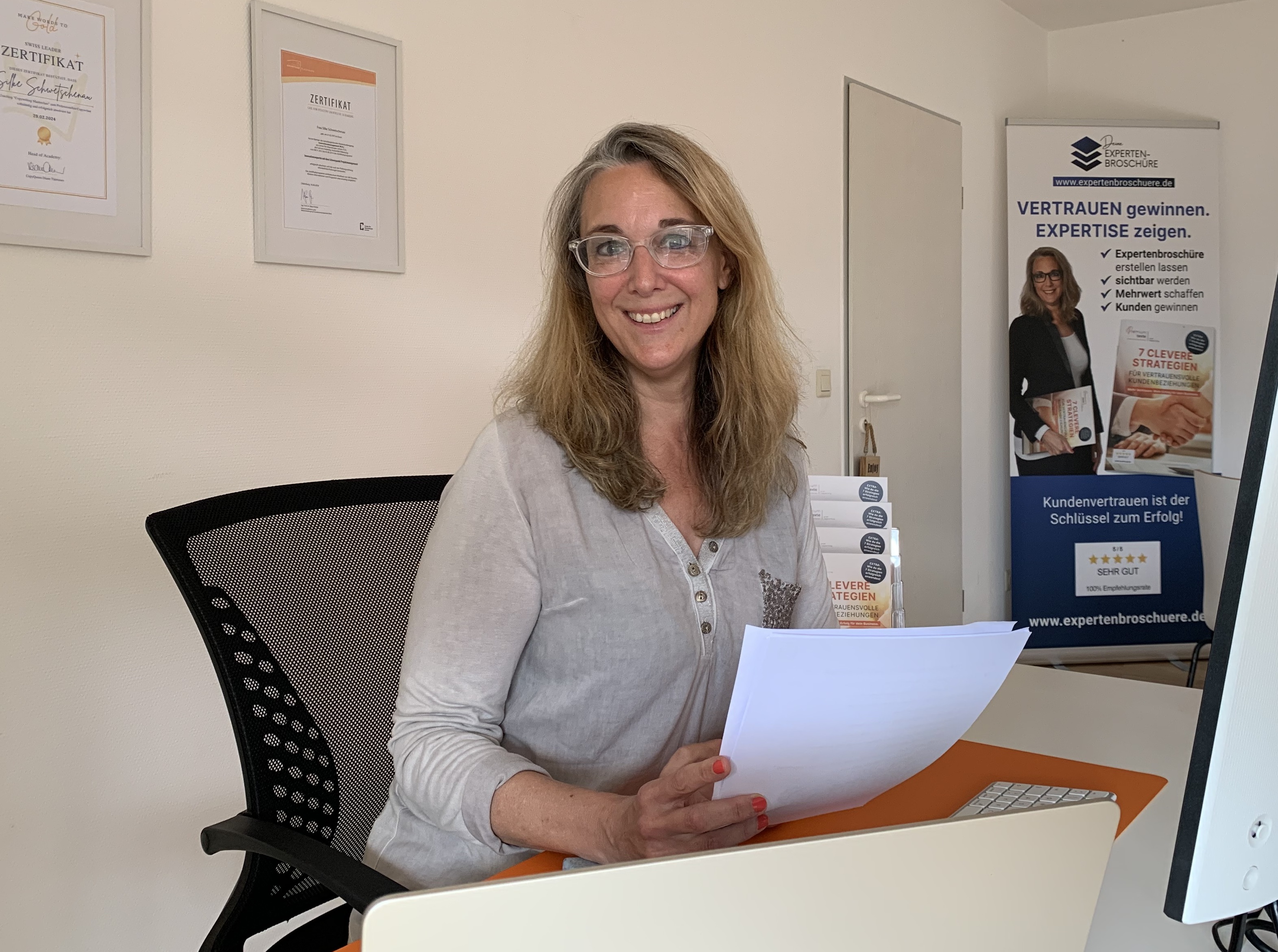 Schneller Text-Check unterstützt Unternehmen bei wirkungsvoller Kundenkommunikation Schneller Text-Check unterstützt Unternehmen bei wirkungsvoller Kundenkommunikation
