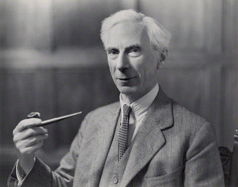 „Es gibt keinen Unsinn, den man der Masse nicht durch geschickte Propaganda mundgerecht machen könnte.“ Bertrand Russell