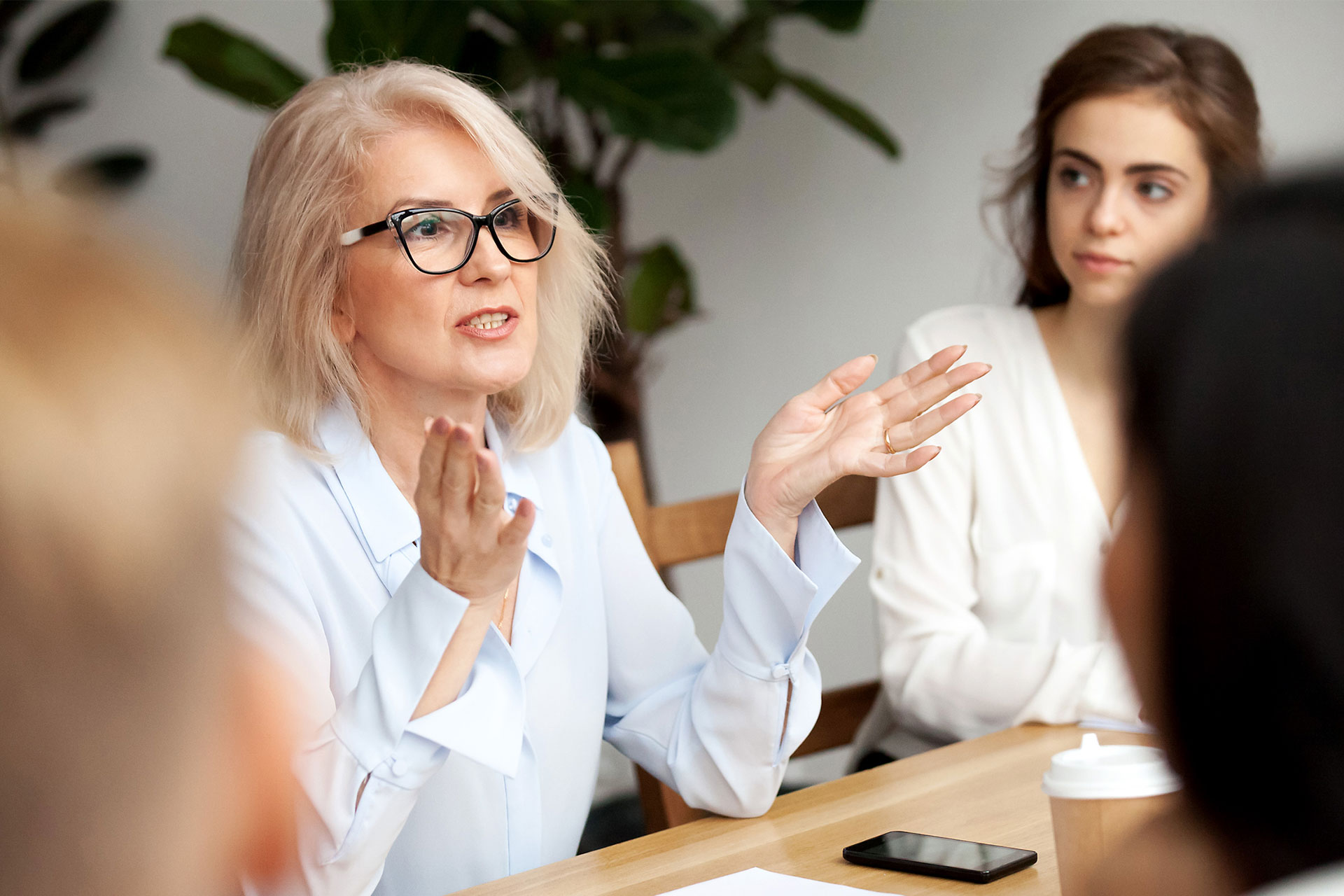 Zertifizierter Coaching & Business Coaching-Lehrgang der HELP Akademie Zertifizierter Coaching & Business Coaching-Lehrgang der HELP Akademie