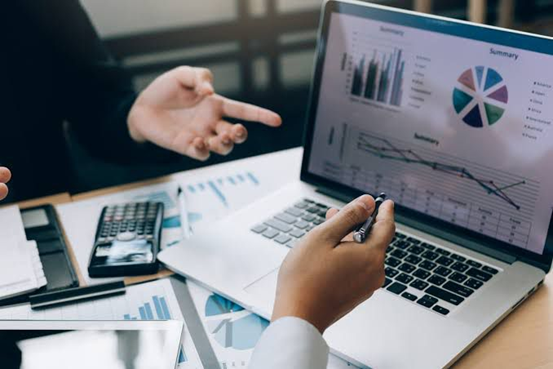 GMM Trading Bewertungen belegen: Neue Kunden erhalten sofort Hilfe ohne Wartezeiten