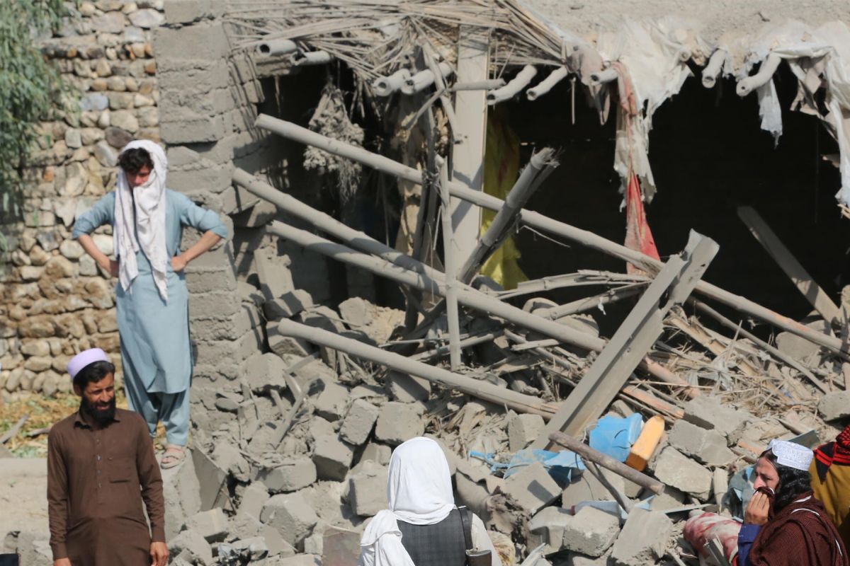 Erdbeben in Afghanistan: „Betroffene suchen mit bloßen Händen nach Überlebenden“ – Help startet Nothilfe Erdbeben in Afghanistan: „Betroffene suchen mit bloßen Händen nach Überlebenden“ – Help startet Nothilfe