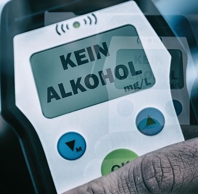 Achtung Kontrolle – Polizei prüft vermehrt Alkohol- und Drogenkonsum