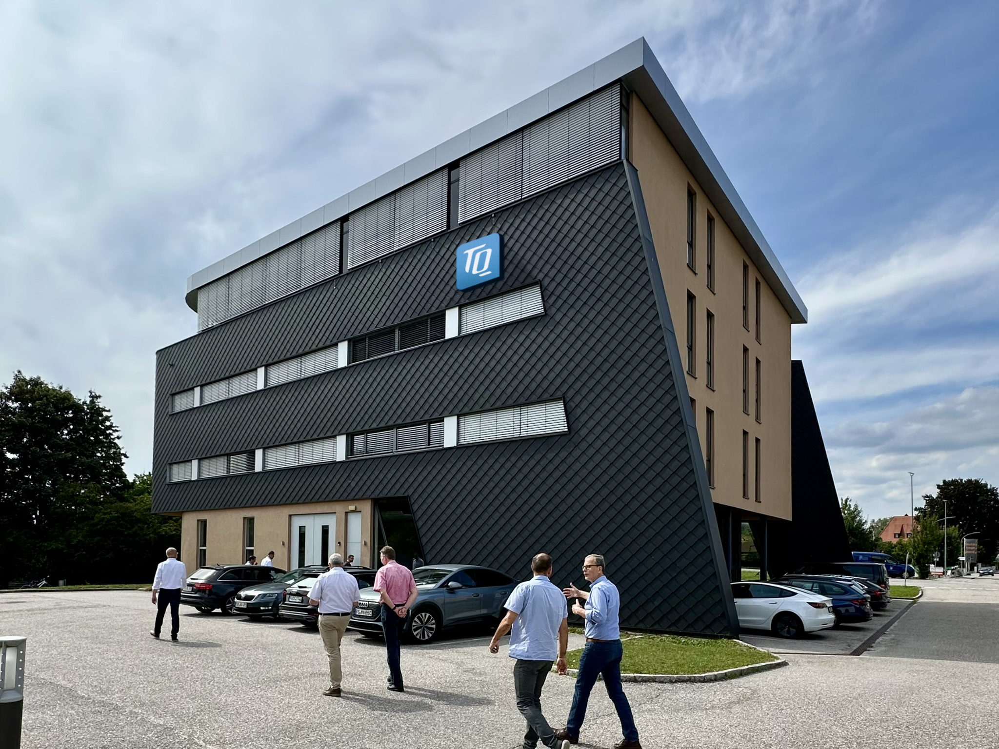 TQ-Group übernimmt Mitarbeiter und Geschäftsbetrieb der enders GmbH in Landshut / Ergolding