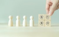 Upskilling in Zeiten des Fachkräftemangels: Welche Rolle spielt ein Personaldienstleister-