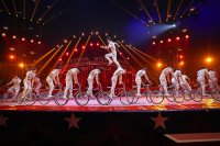 25 Jahre Weihnachtszauber in der Manege– Heilbronner Weihnachtscircus feiert Jubiläumsausgabe