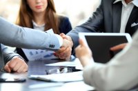 Regionalbanken im Wandel: Zwischen Nähe, Digitalisierung und dem Kampf um das Girokonto