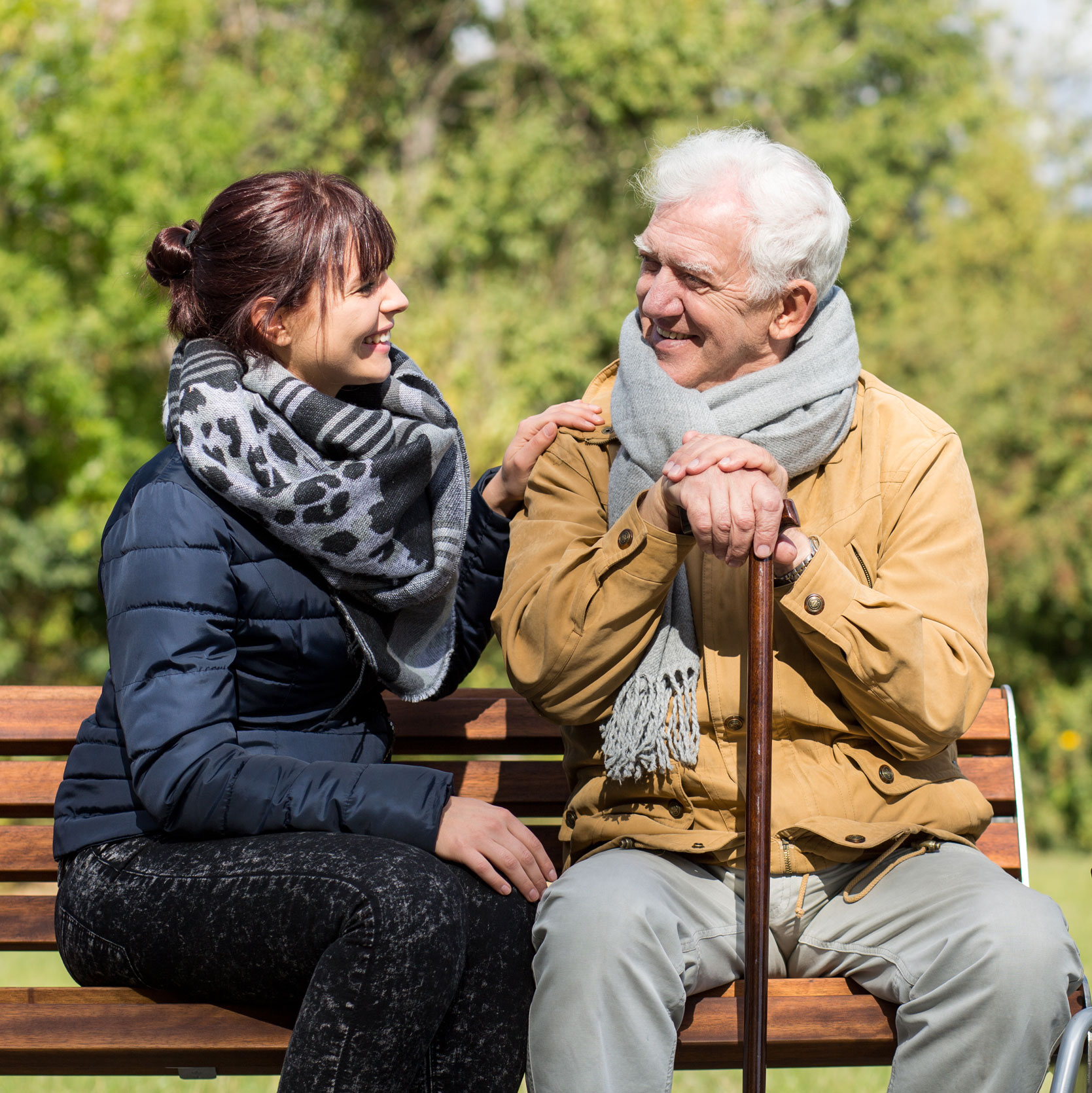 Im Dezember schließen 13 neue Seniorenassistentinnen und Seniorenassistenten ihren Lehrgang erfolgreich ab Im Dezember schließen 13 neue Seniorenassistentinnen und Seniorenassistenten ihren Lehrgang erfolgreich ab