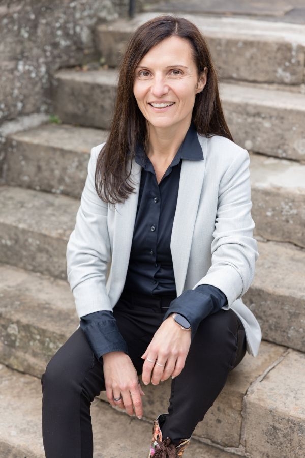 Leinberger Media unterstützt Jeannette Lenz im Wahlkampf: CI, Web, Social Media & Print