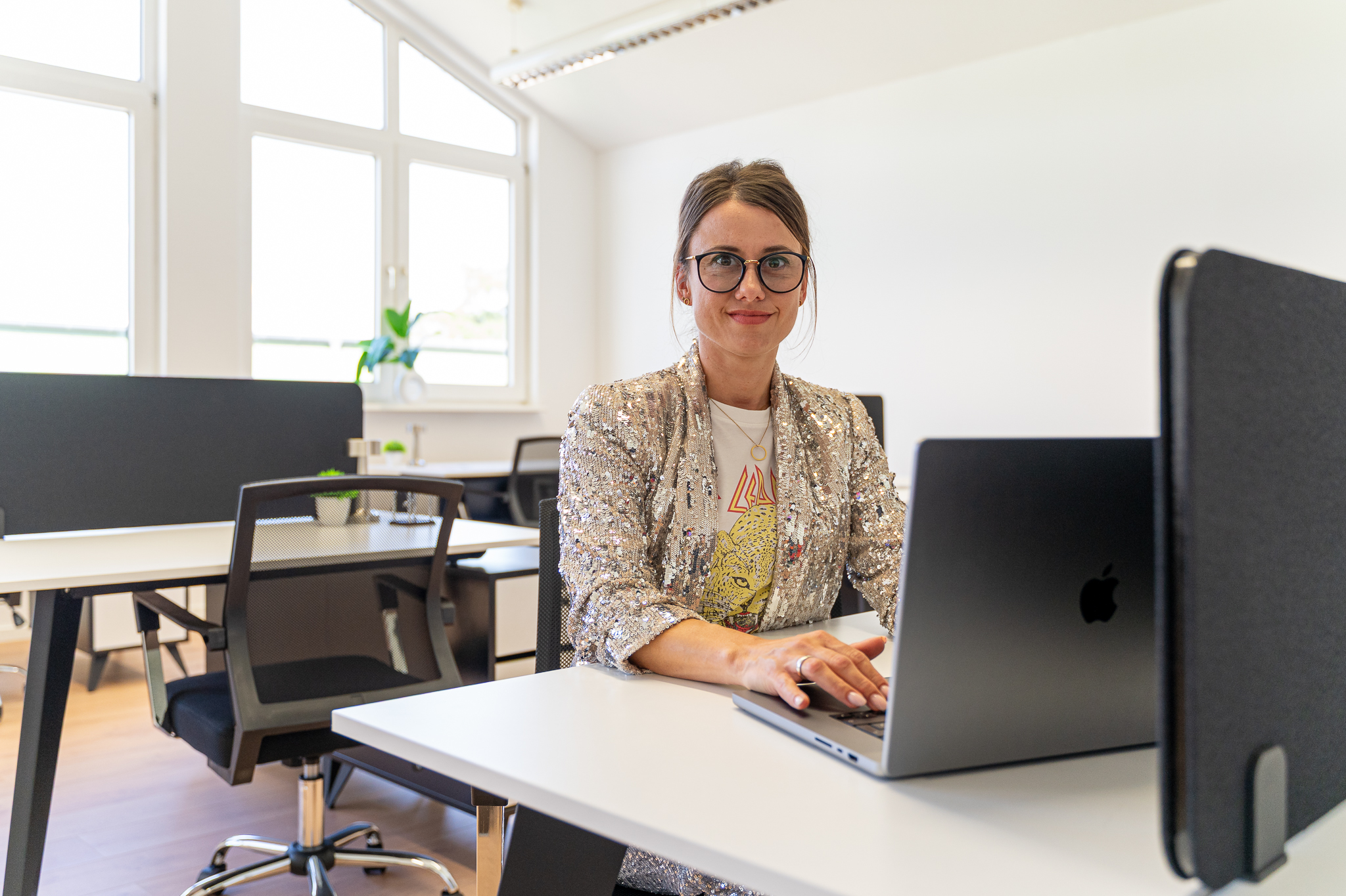 Rheinländer Business Center: Firmensitz, Büro & Coworking in Leverkusen Rheinländer Business Center: Firmensitz, Büro & Coworking in Leverkusen