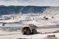 Goldpreisüber 5.000 und Silberpreis über 100 US-Dollar