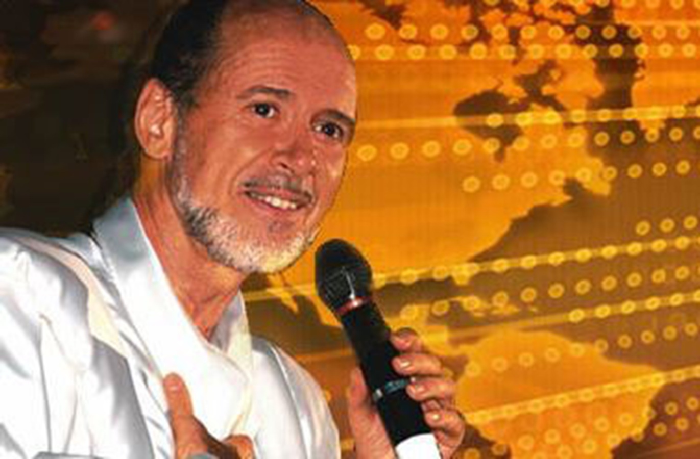 Die Rael-Bewegung unterstützt Pedro Sánchez- Rede gegen den Krieg und fordert eine Reform des Wahlsystems