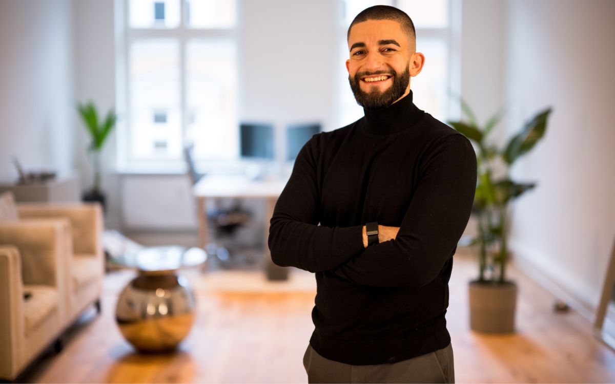 ETF-Trend entlarvt versteckte Gebühren: Finanzexperte Cenk Altinören zeigt Vertragsrisiken