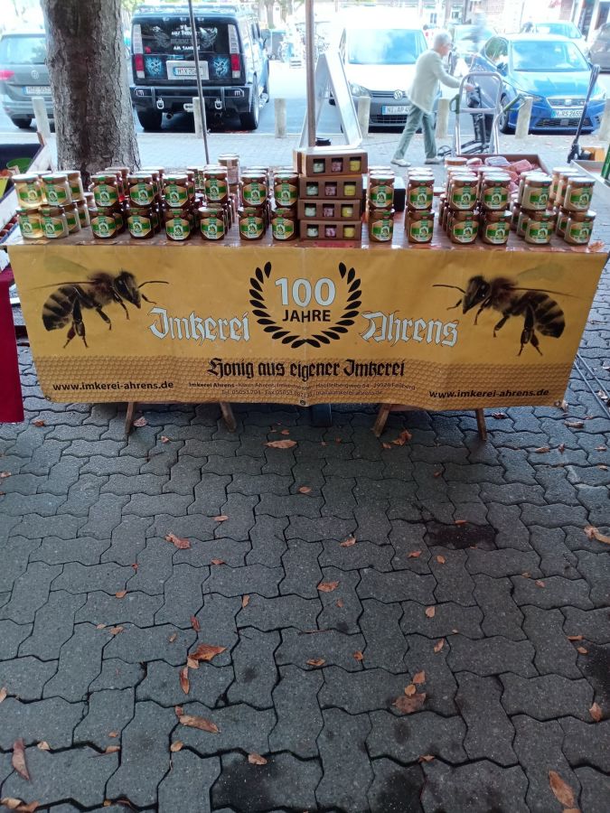 Imkerei Ahrens liefert Prämierten Honig  Echter Deutscher Honig aus der Imkerei