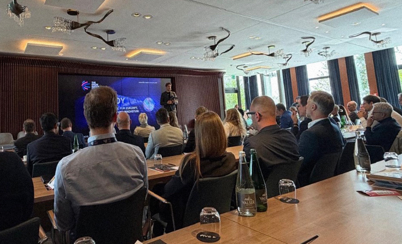 Bernhard Schindler live in Zürich: THE GROW MATCH FORUM