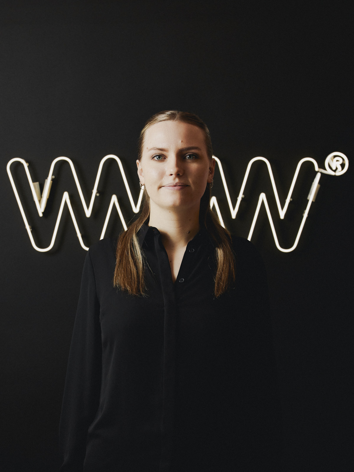 Jana Leonhardt steigt zur Project Managerin auf